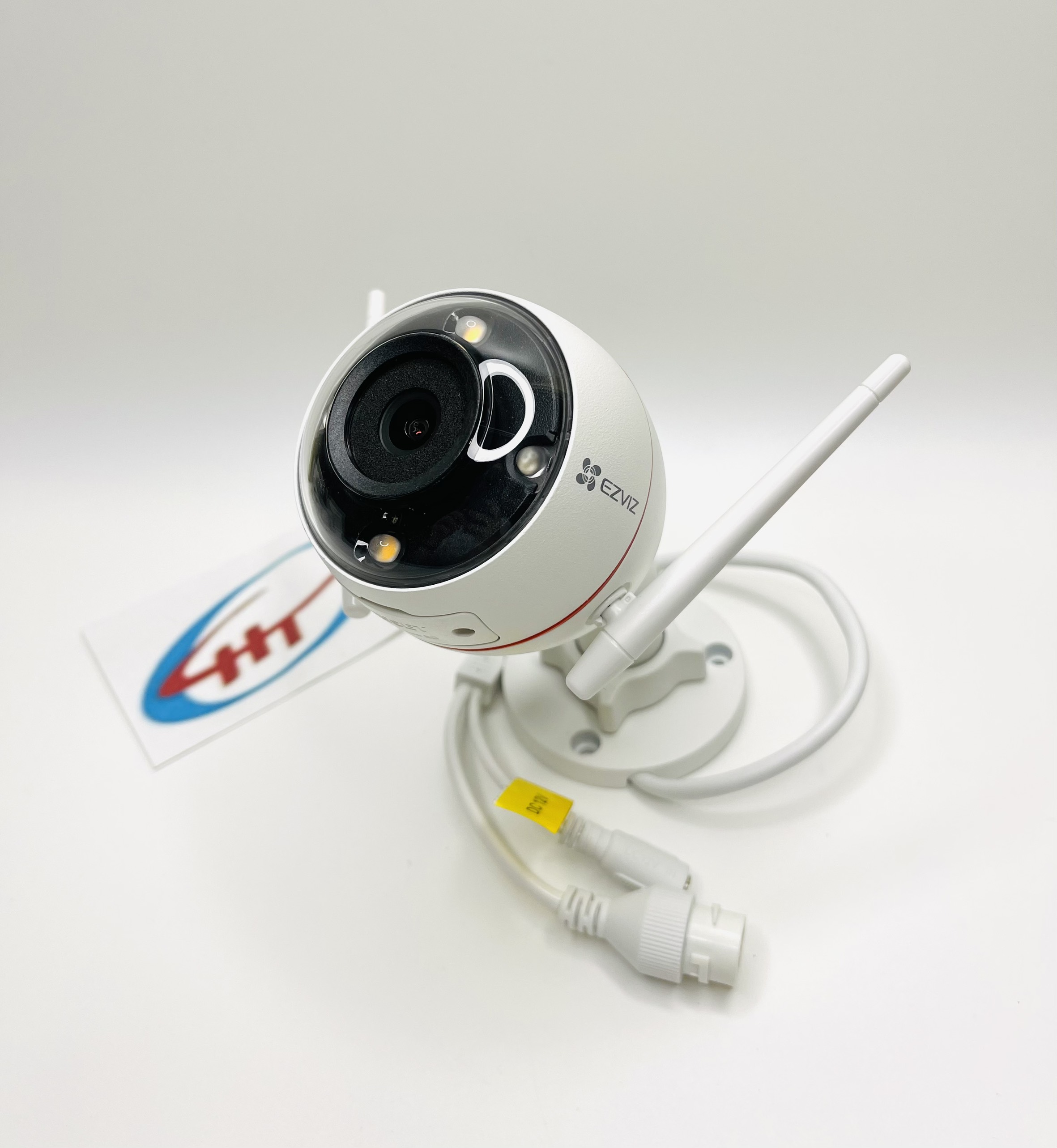 Camera Ip Wifi Ezviz C3W Pro 2MPx HD siêu nét ,có màu ban đêm, Hàng Chính Hãng.