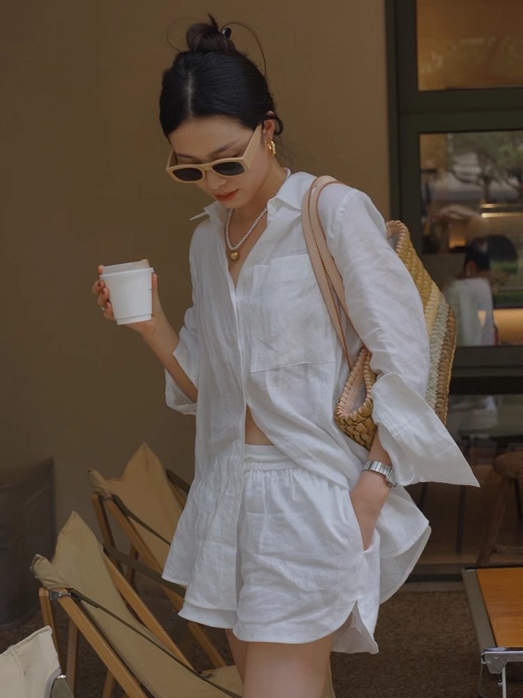 Bộ sơ mi nữ form rộng và quần đùi trẻ trung, năng động chất liệu linen mềm ARCTIC HUNTER AH05