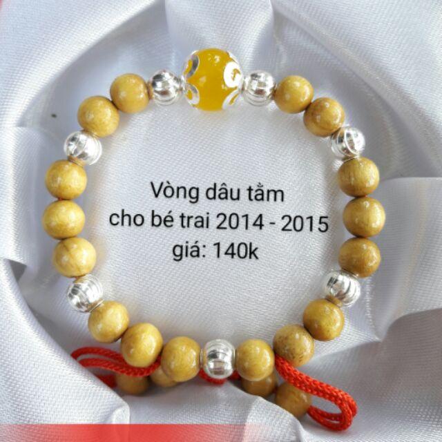 Vòng dâu tằm cho bé trai