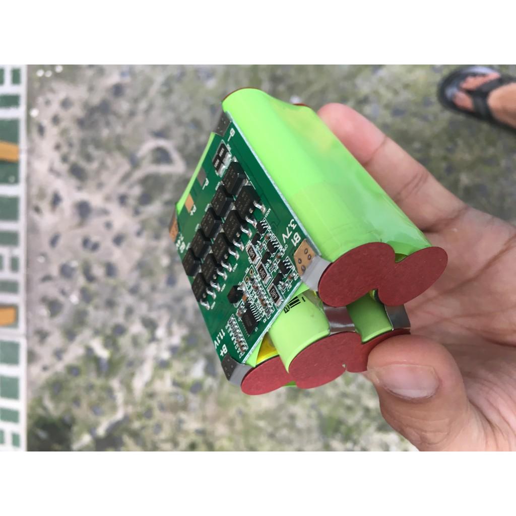 Pin Ryobi 12V làm từ 6 cell pin li-on
