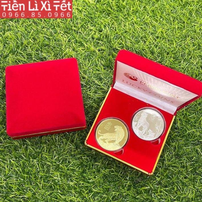 Cặp đồng Xu hình con hổ cọp vàng bạc 2022 tặng kèm hộp đựng may mắn