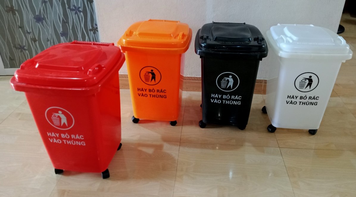 Thùng rác nhựa HDPE 60 lít - 04 bánh xe