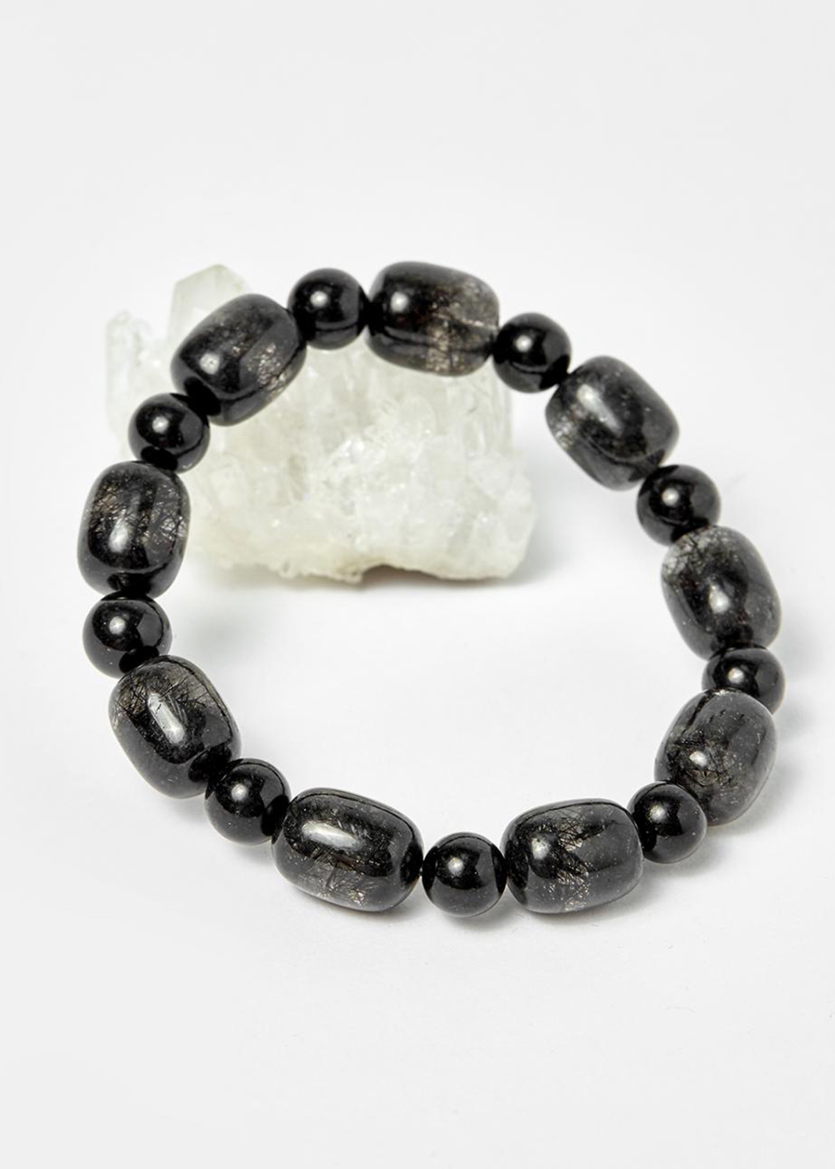 Vòng nam lu thống thạch anh tóc đen 14.5x11.2mm mệnh thủy, mộc - Ngọc Quý Gemstones