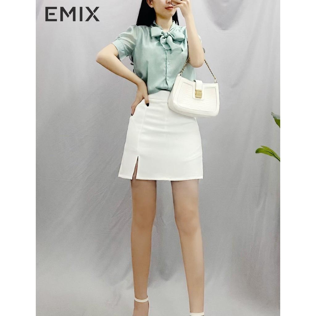 Chân váy ngắn chữ A EMIX, vintage, dáng ngắn 42cm, xẻ trước, có quần lót trong, chất tuyết mưa mềm mát, không lộ