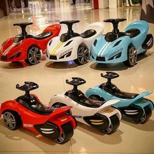 XE LẮC CHÒI CHÂN Ô TÔ CÓ NHẠC ĐÈN HÀNG CAO CẤP - XE CHÒI CHÂN CHO BÉ YÊU