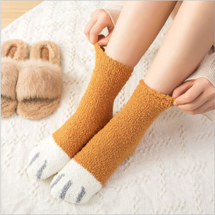 Combo 6 Đôi Tất Vớ Chân Nữ Len Bông Chân Mèo Cổ Cao Ấm Áp Không Lo Mùa Đông Lạnh Giá TN123