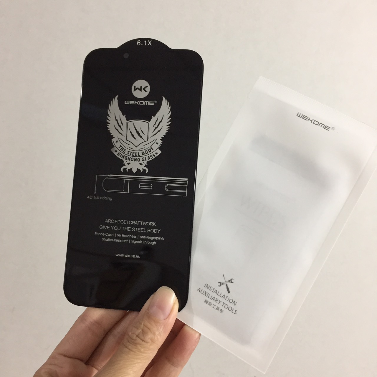 [13;13Pro;14 ] Cường lực chống nhìn trộm full màn hình cho iP 13-14 6.1inches Wekome Kingkong 4D WTP-012 _ hàng chính hãng