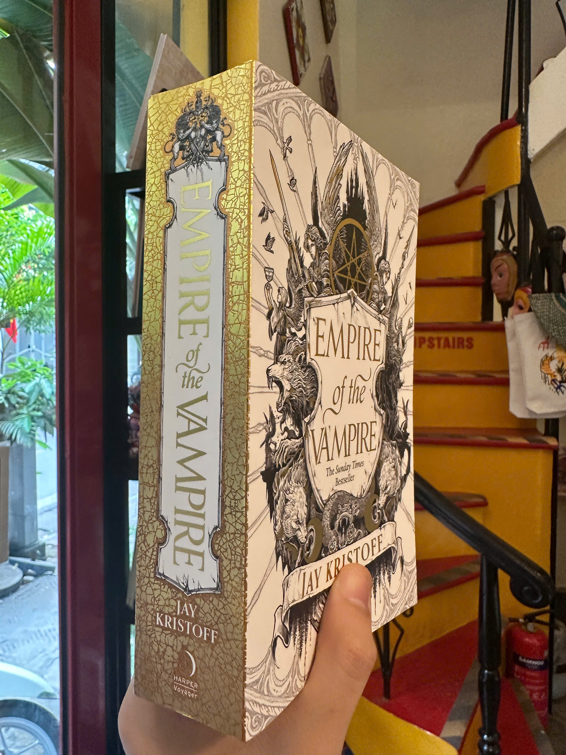 Sách - Empire of the Vampire by Jay Kristoff | Fantasy / Horror / Ngoại văn Giả tưởng / Nhập khẩu