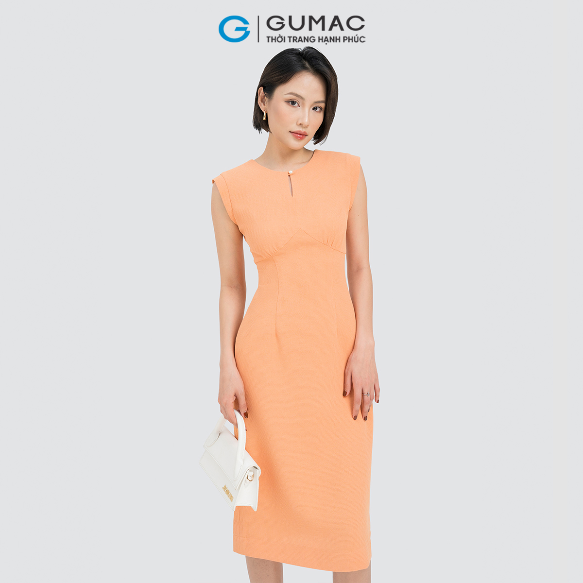 Đầm bút chì tay liền GUMAC DD04024