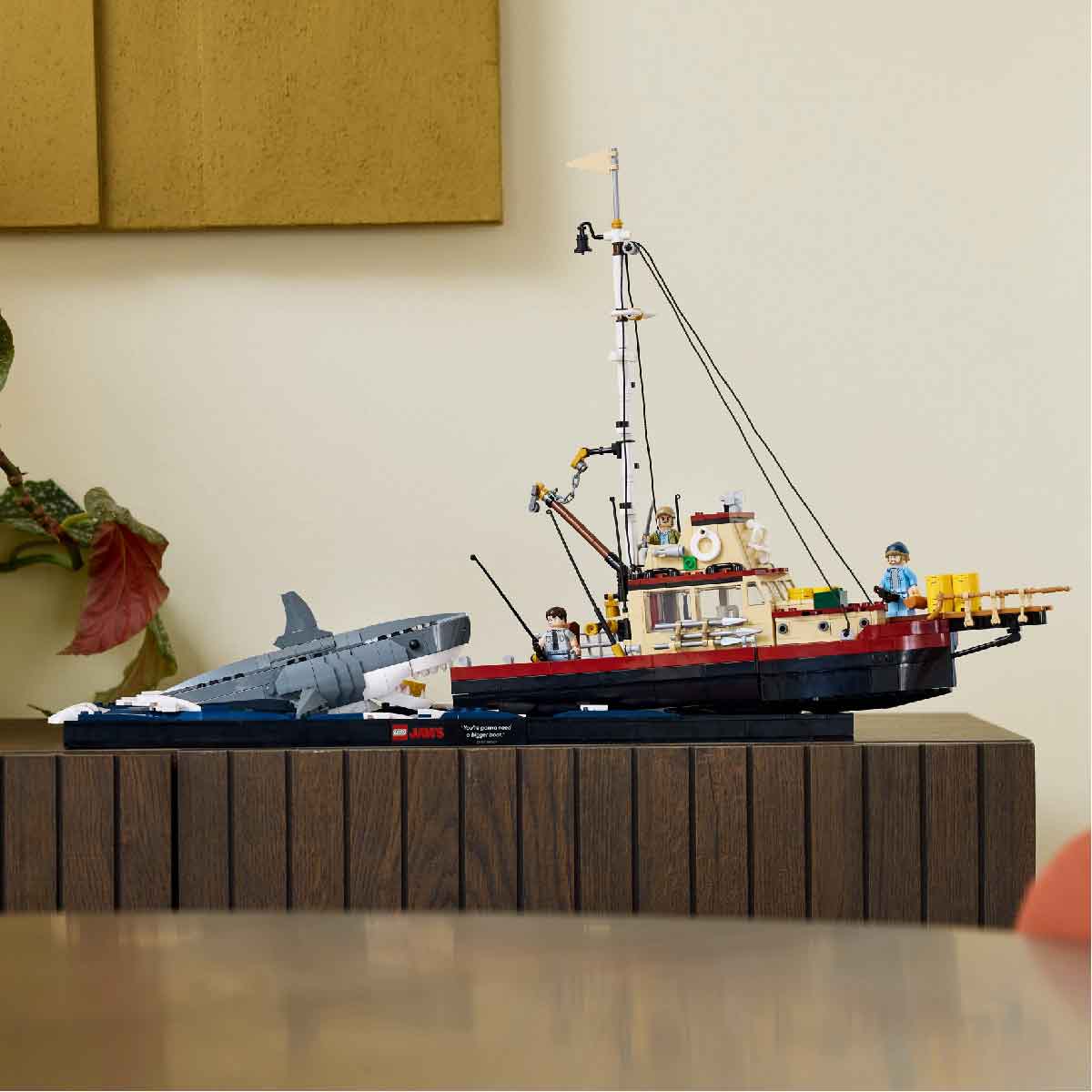 LEGO IDEAS 21350 Đồ Chơi Lắp Ráp Hàm Cá Mập  (1497 chi tiết)
