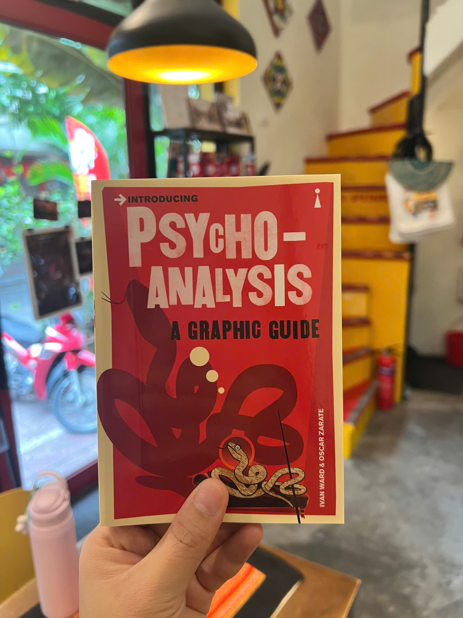 Sách - Introducing Psychoanalysis: A Graphic Guide by Ivan Ward | Psychology / Nonfiction