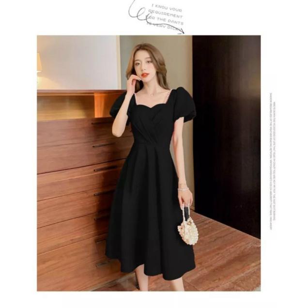 ĐẦM TAY NGẮN ĐI TIỆC VỚI 2 BÊN VAI ĐÍNH CƯỜM