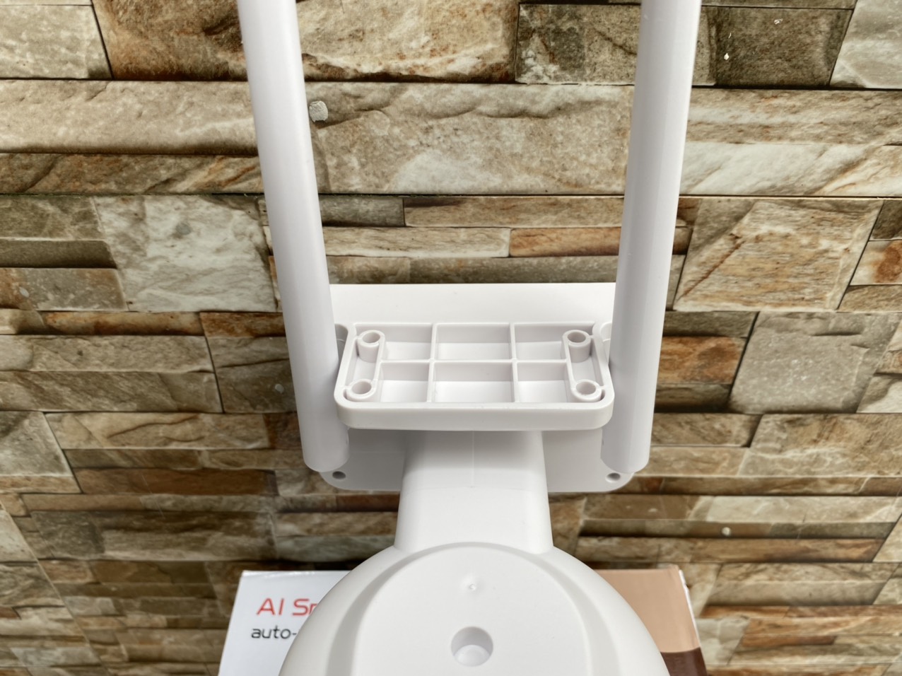 Camera IP Wifi Ngoài trời Yoosee PTZ 2 Râu FullHD 1080P 4 LED trợ sáng, 4 LED hồng ngoại, đàm thoại 2 chiều, hỗ trợ xoay 360 Hàng Nhập Khẩu