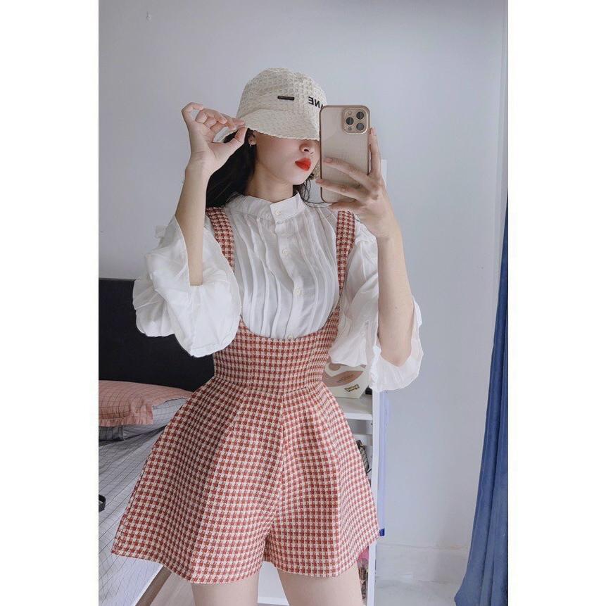 Jumpsuit dạ caro kèm Áo sơmi xếp ly tay bèo siêu xinh