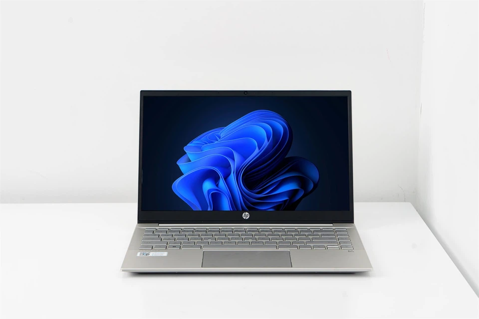 Máy Tính Xách Tay Laptop HP Pavilion 14-DV2032TU - Hàng Chính Hãng