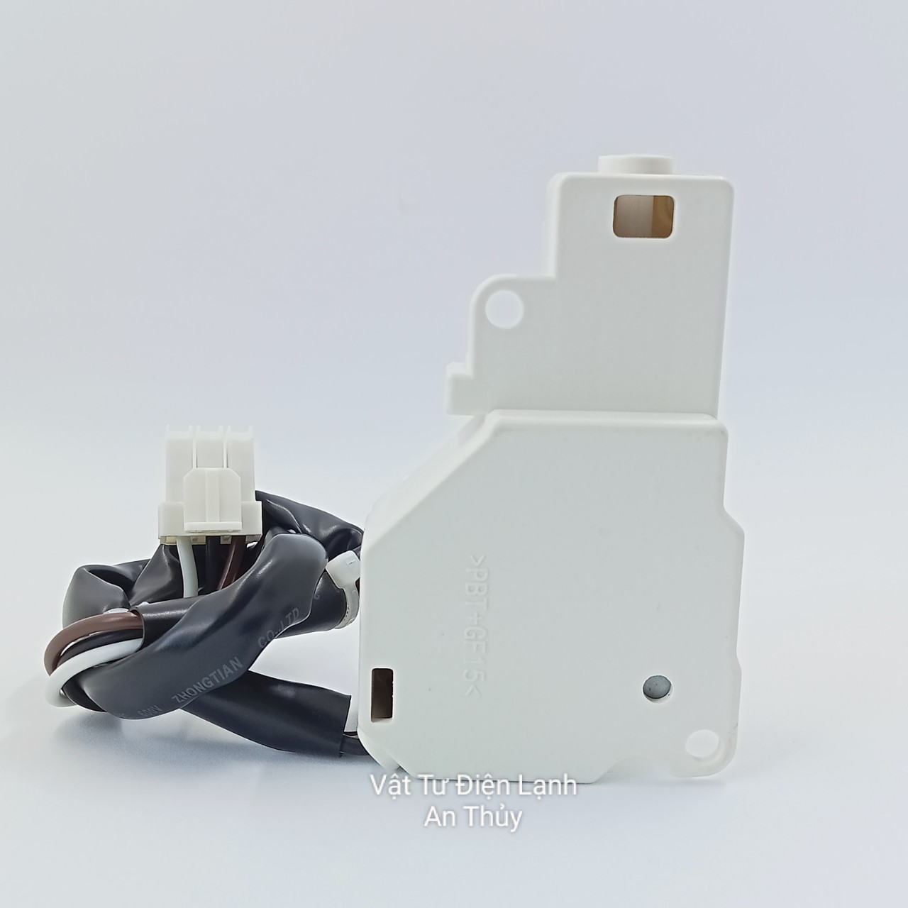 Công tắc khóa cửa máy giặt TOSHIBA cửa trên D980 3 chân 220V RF DLS-15-4E