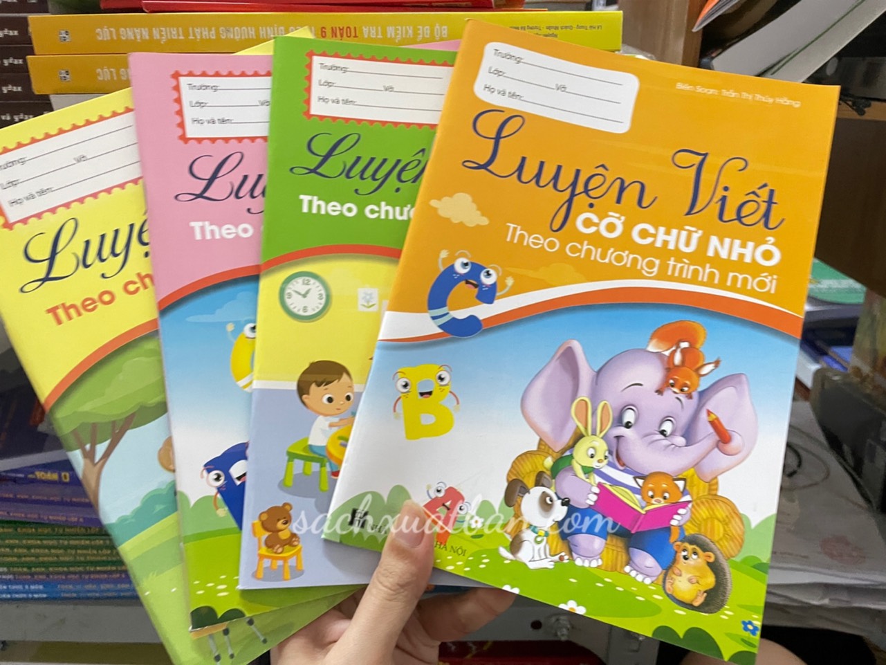 Sách Luyện viết cỡ chữ nhỏ - Theo chương trình mới