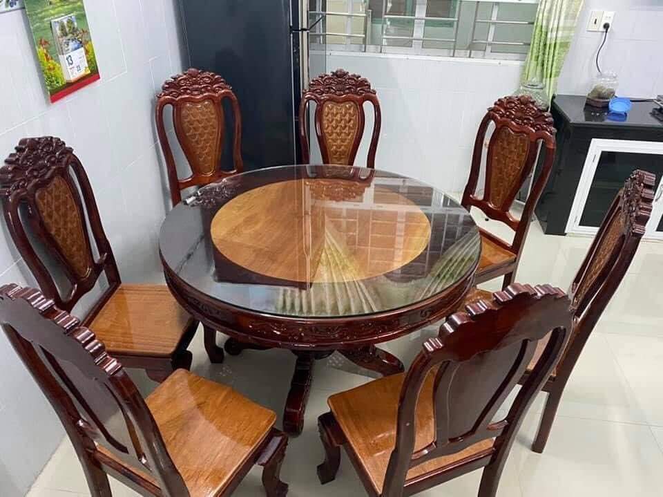Bàn tròn 8 ghế gỗ Tràm...