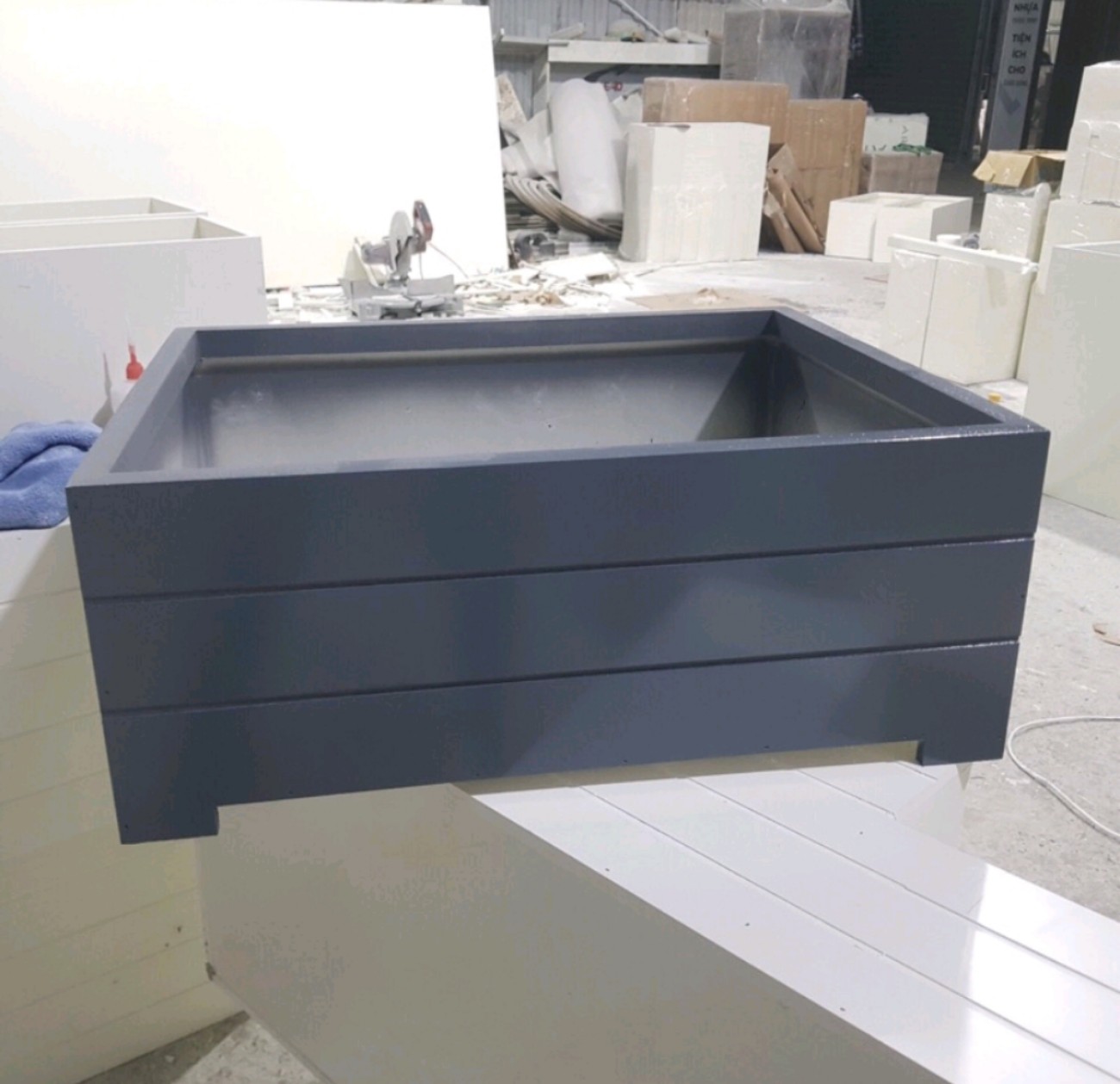 Chậu composite trồng cây,chậu trồng rau làm theo yêu cầu