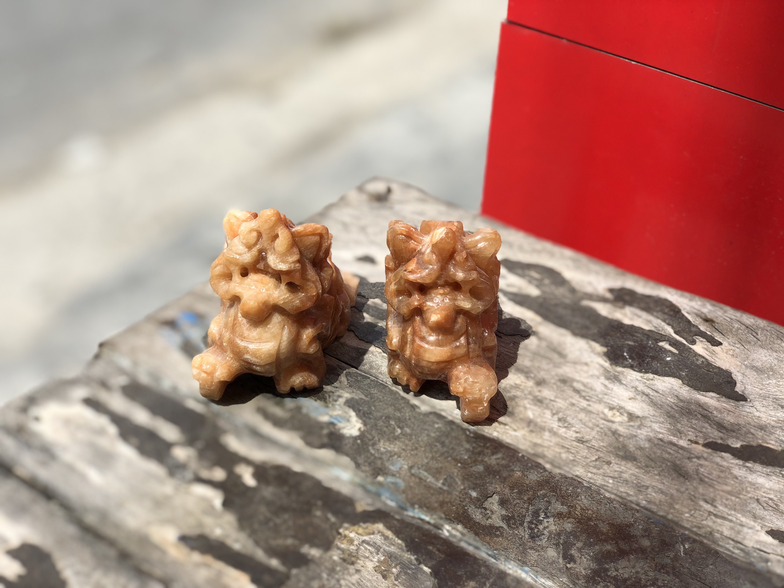 Tỳ hưu đá vân gỗ tài lộc 10cm để bàn làm việc