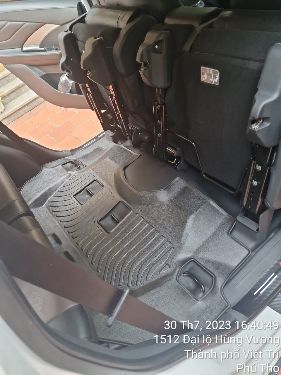 Thảm lót sàn xe ô tô Mitsubishi Xpander New Nhãn hiệu Macsim chất liệu nhựa TPE hàng loại 2