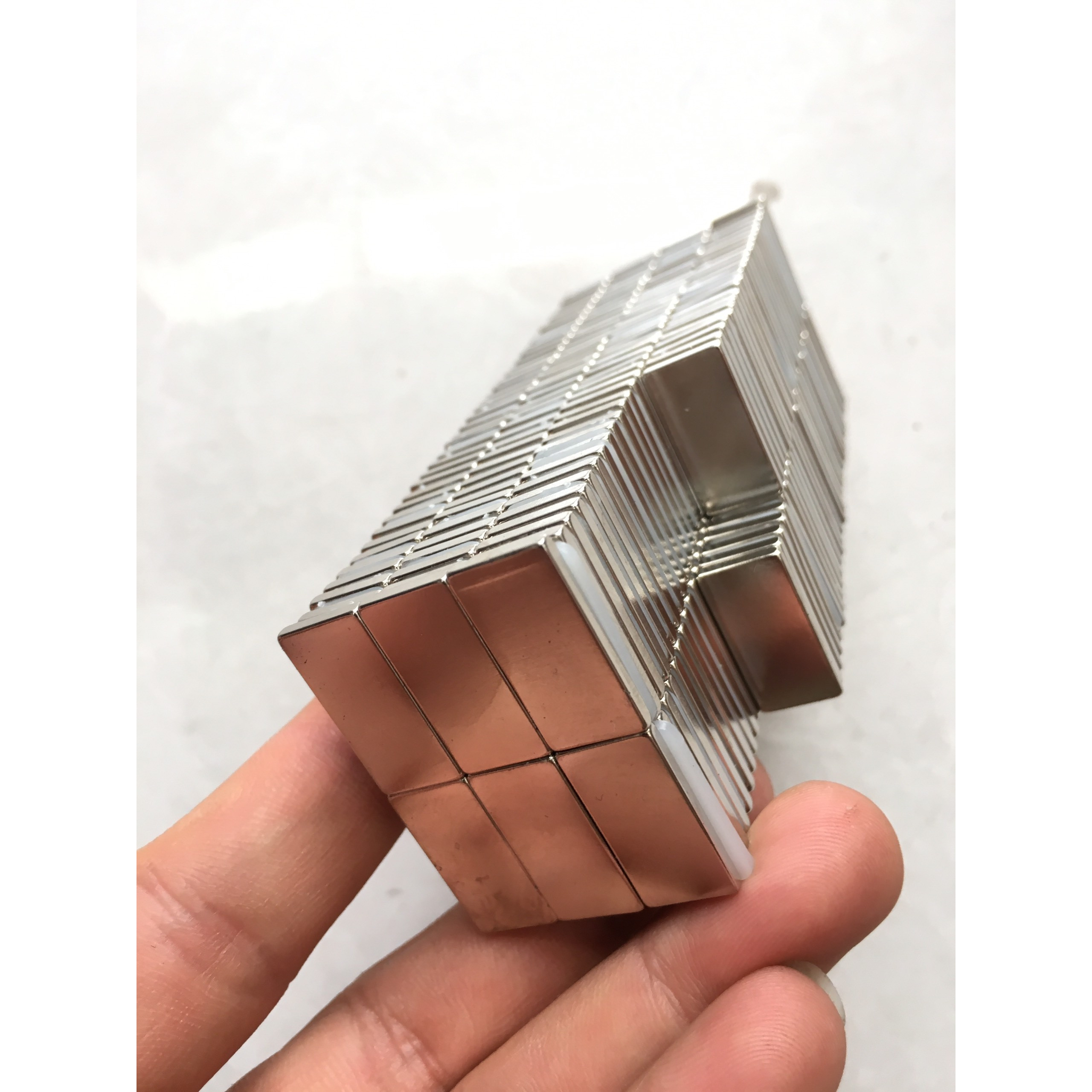 Bộ 20 Viên Nam Châm Đất Hiếm Hình Chữ Nhật 20x10x2mm