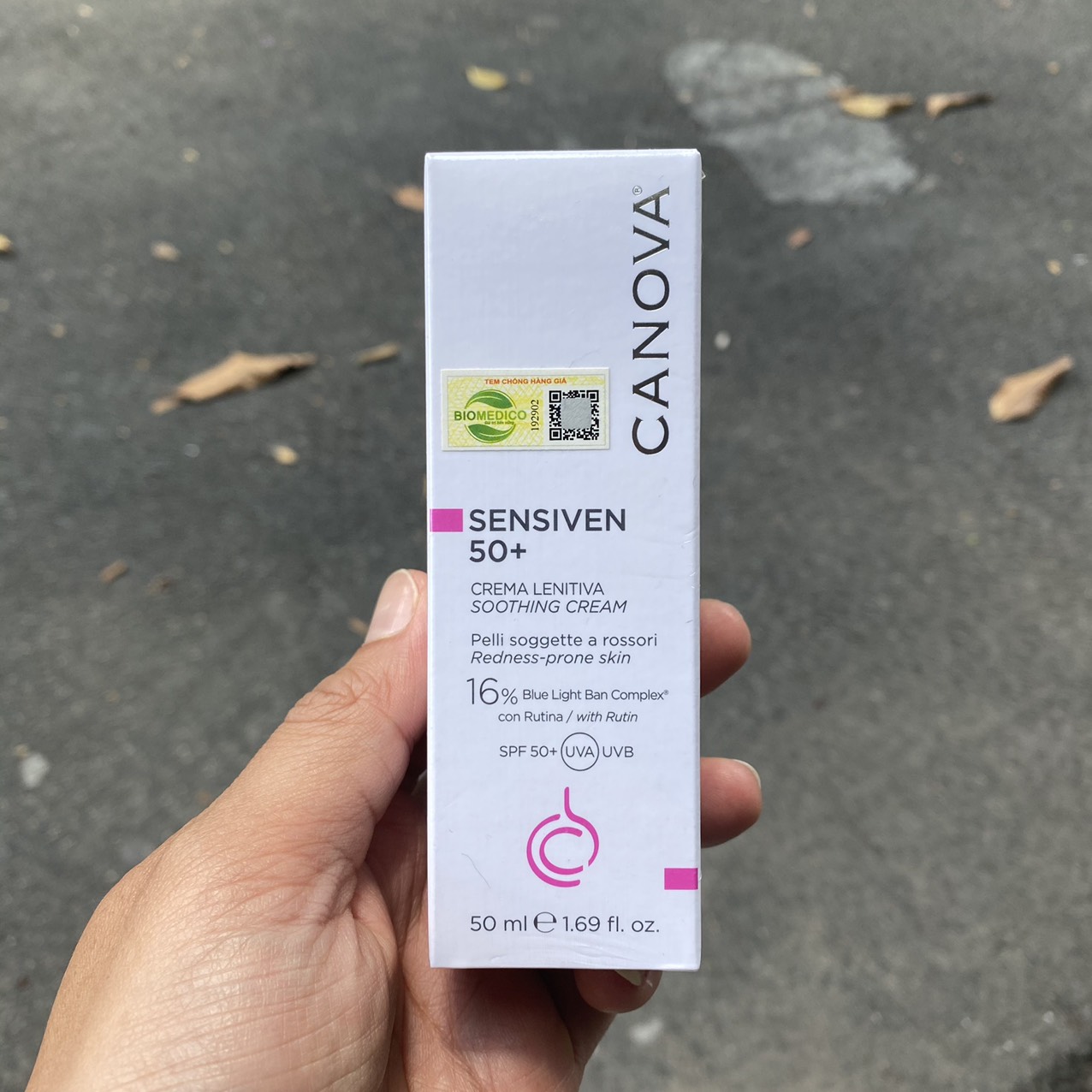 Kem làm dịu, giảm ửng đỏ, chứng đỏ da ban ngày Canova Sensiven 50+ Soothing Cream 50ml