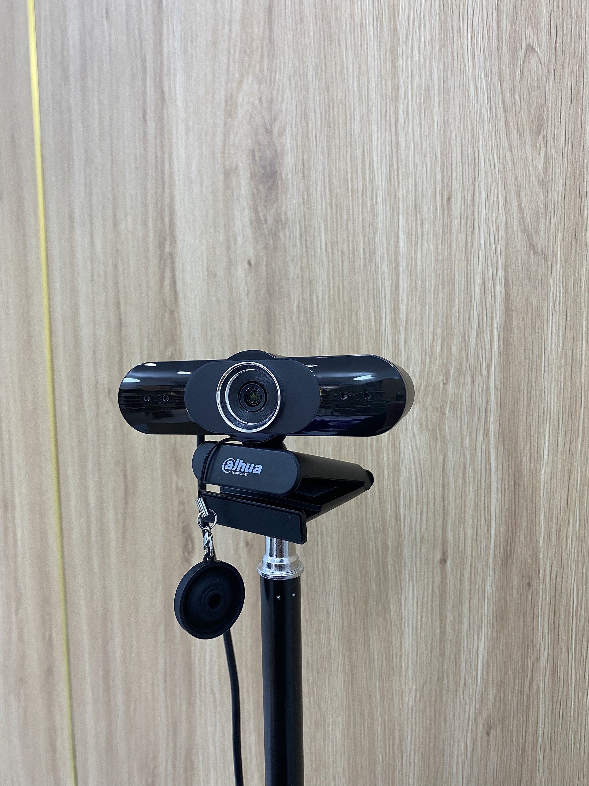 Webcam Dahua UC325 1080p AutoFocus - Hàng chính hãng