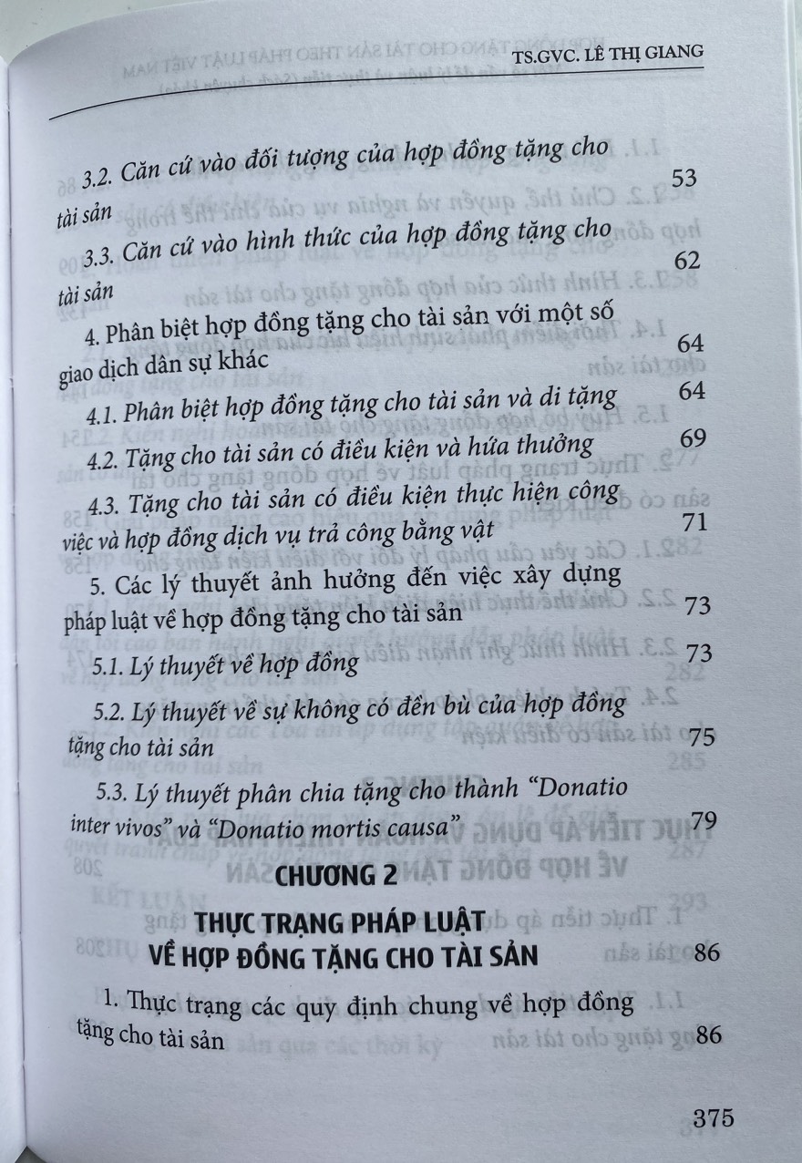 Hợp Đồng Tặng Cho Tài Sản Theo Pháp Luật Việt Nam - Một Số Vấn Đề Lý Luận Và Thực Tiễn