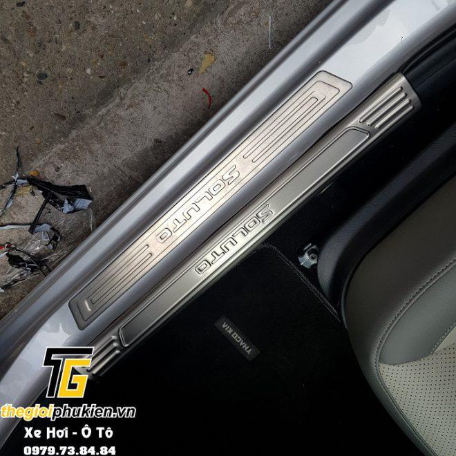 Bộ sản phẩm ỐP BẬC CỐP VÀ BẬC CỬA Inox xe Kia Soluto