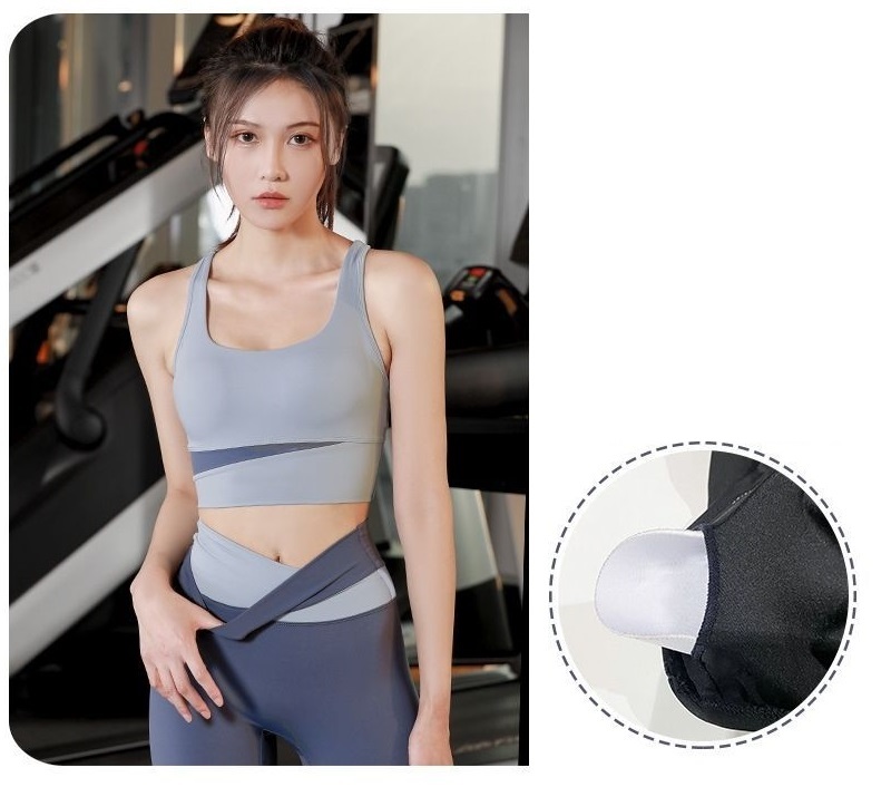 Áo Bra Tập Gym yoga, aerobic nữ, Sexy tôn vòng ngực, co giãn tốt, mặc ôm dáng có mút đệm