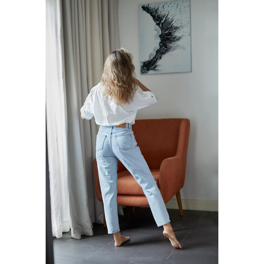 Quần Mom Fit Jeans - Light Blue