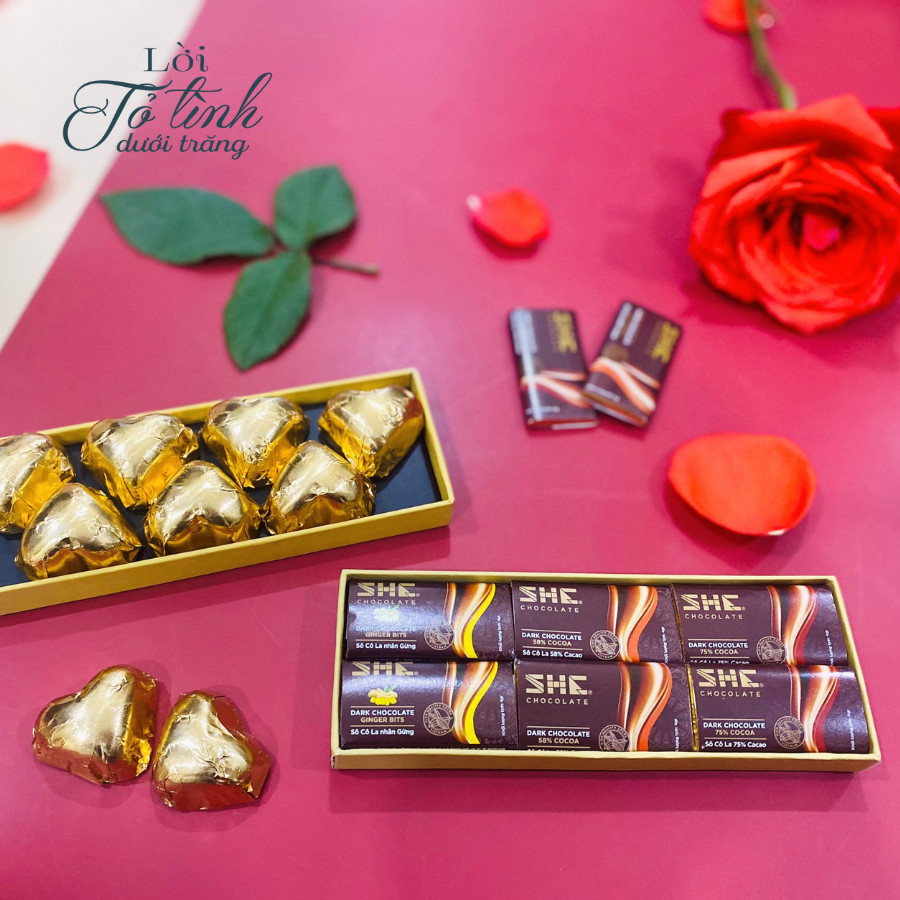 [ SET QUÀ VALENTINE 2024 ] Bộ quà tặng tình yêu Lời Tỏa Tình Dưới Trăng - SHE Chocolate (6 món)