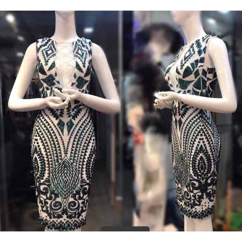 Đầm Body đan dây ngực, Kim Sa chất co giãn, có mút ngực. 2 màu y hình.