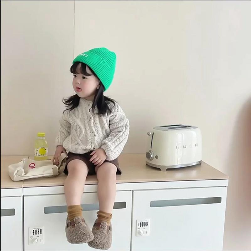 Mũ len cho bé gái Irin Ye