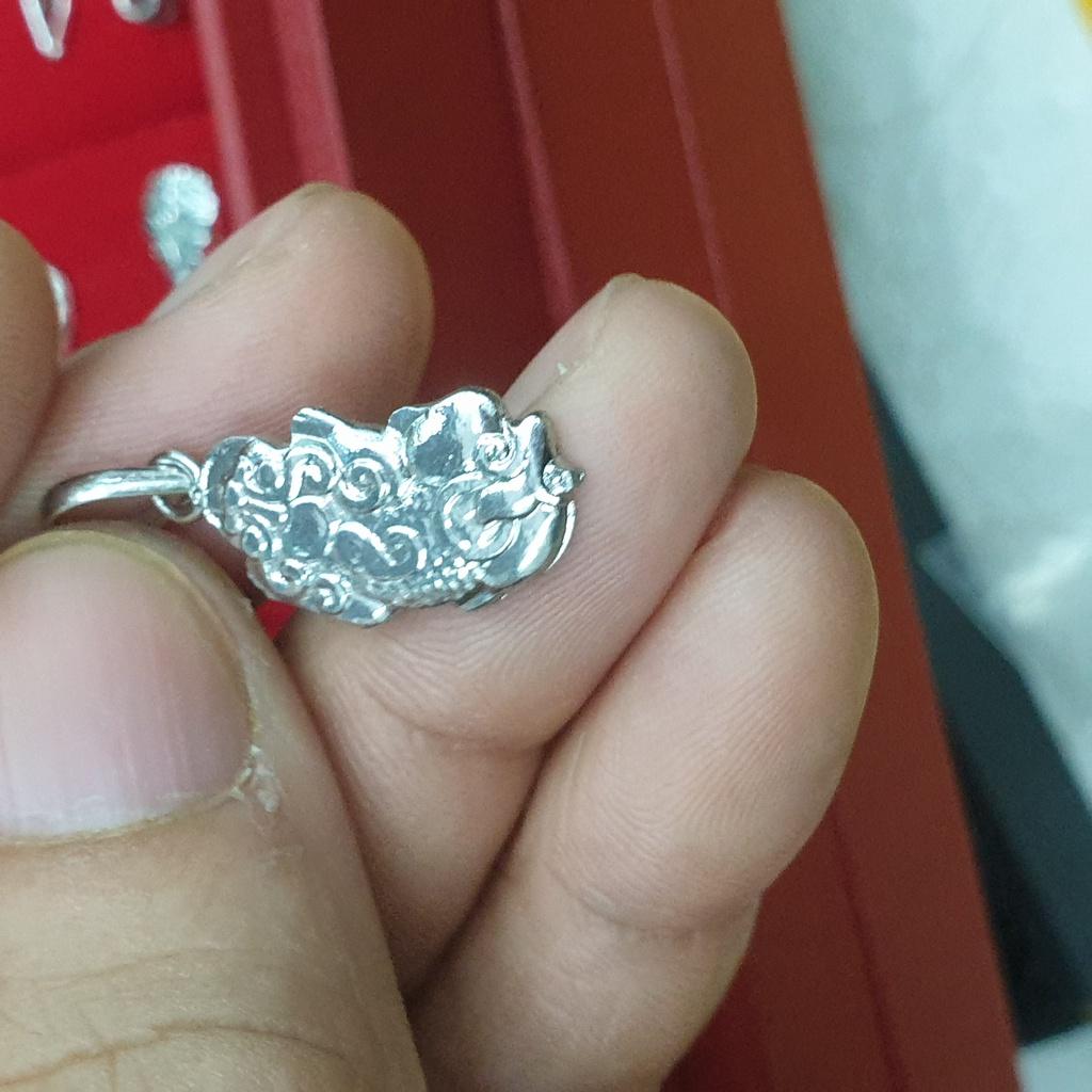 Mặt Dây Chuyền Tỳ Hưu Bạc Đúc Titanium Dùng Vĩnh Viễn- Màu sáng đẹp như vàng trắng tắm rửa