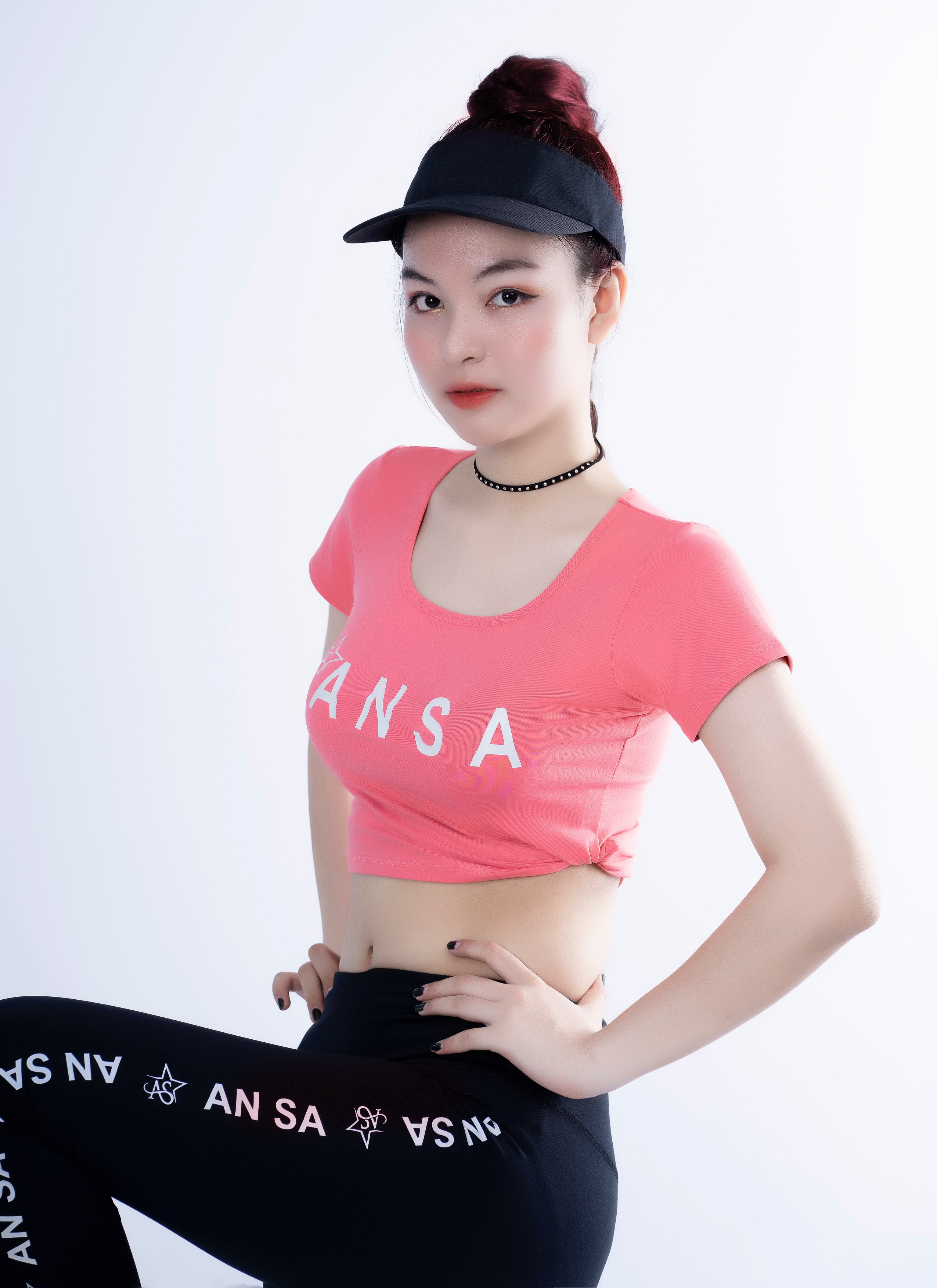 Bộ thể thao nữ quần dài áo croptop có tay Màu Cam - DD303