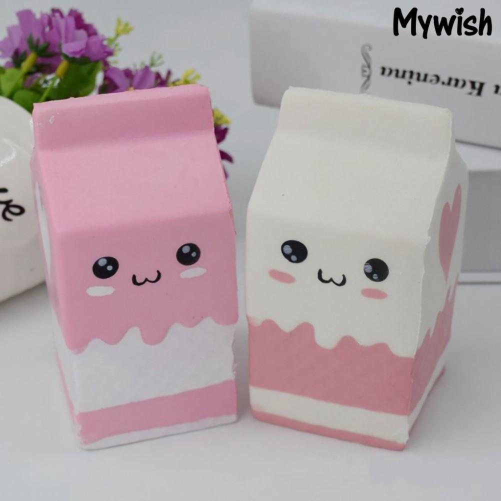 Đồ Chơi Xốp Squishy Giảm Stress Hình Bình Sữa Dễ Thương Cho Bé
