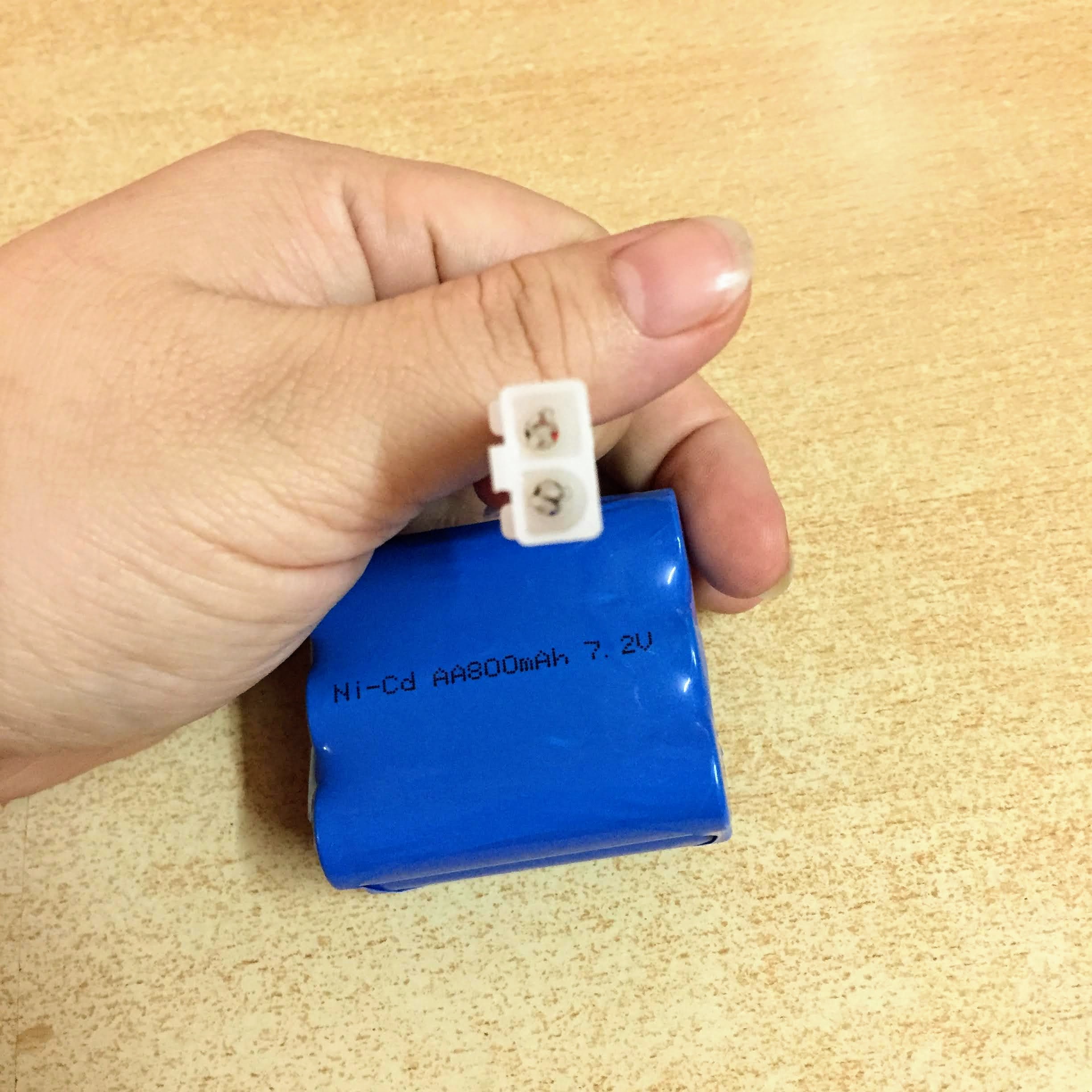 Pin sạc 7.2V dung lượng 800mAh xếp chồng jack cắm KET2P