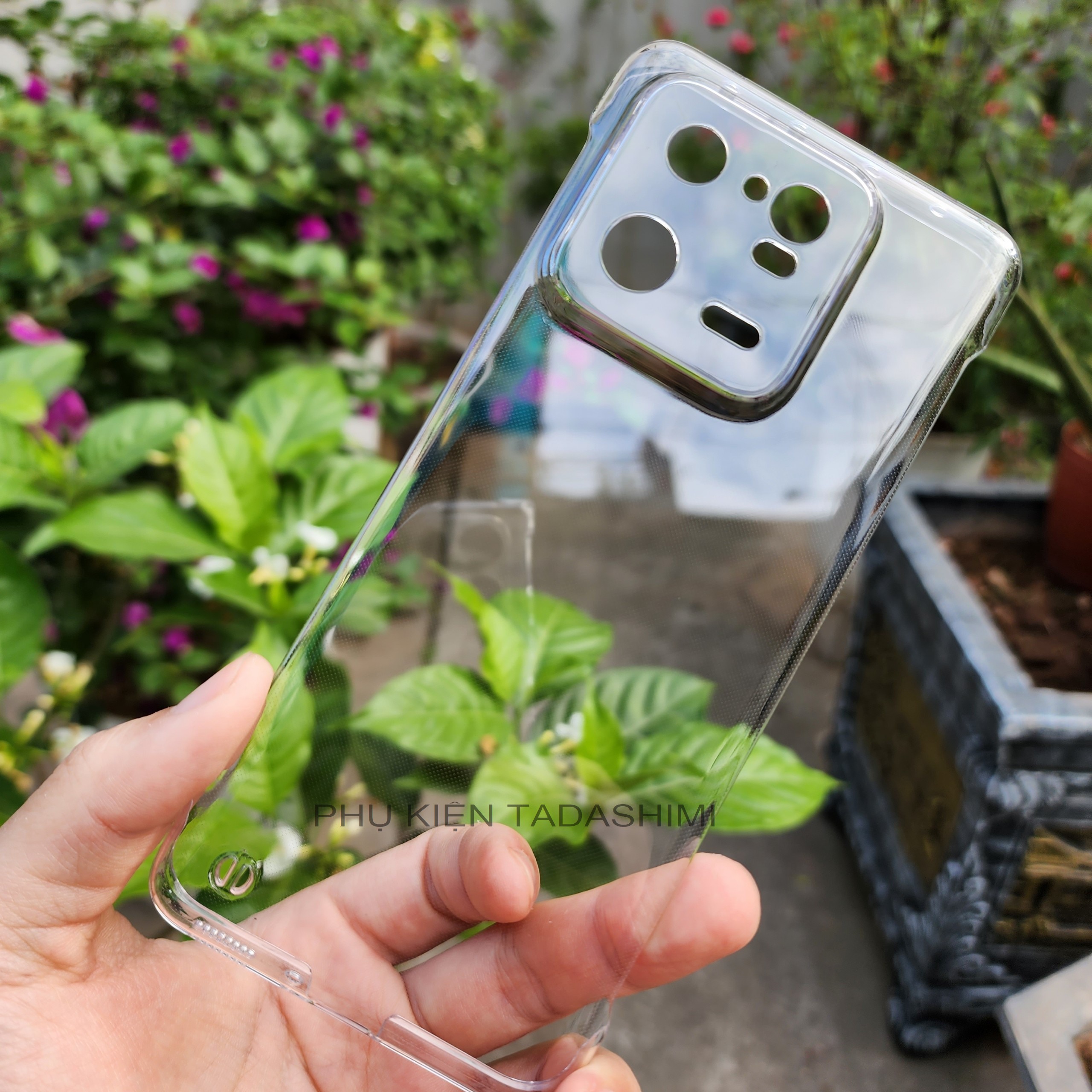 Ốp Lưng KHÔNG VIỀN Cho Xiaomi 13/ Xiaomi 13 Pro Trong Suốt Không Ố Vàng, Nhựa PC Cứng Siêu Mỏng Nhẹ, Bảo Vệ Camera