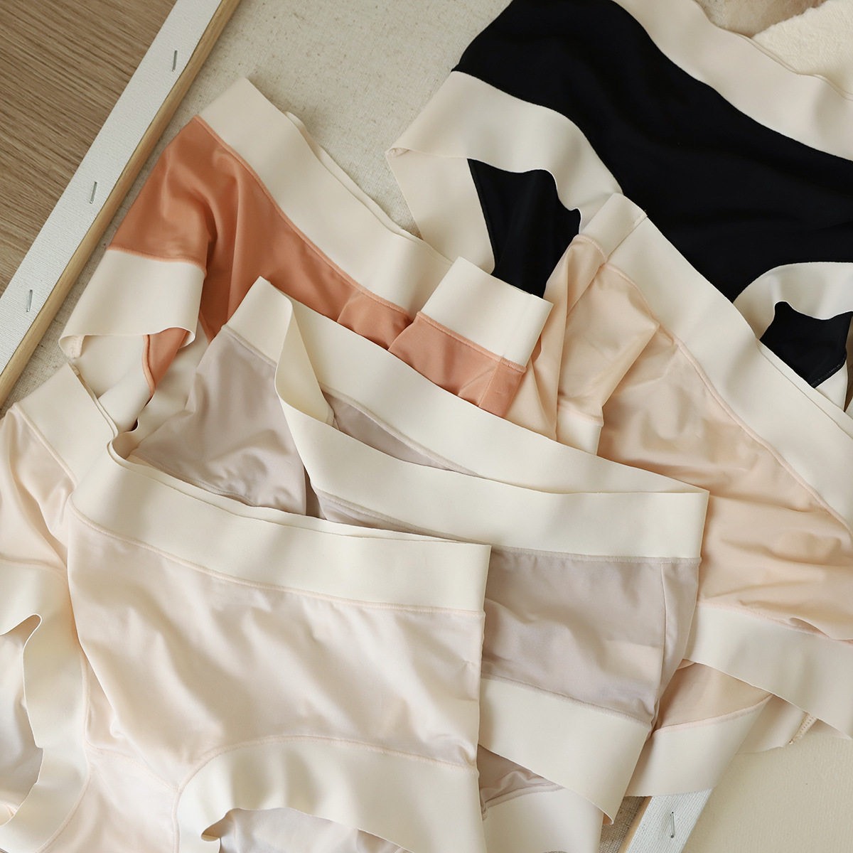 Quần Lót Thun Đơn Giản Mềm Mại - B.Lingerie