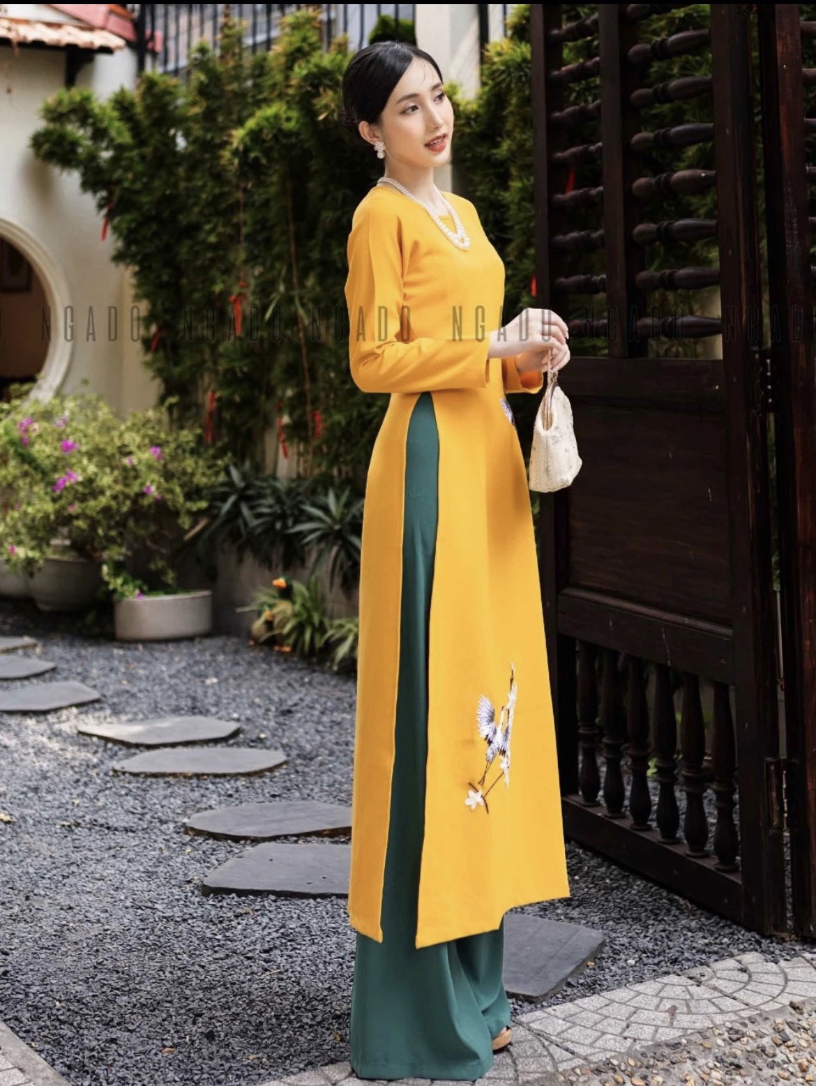 Áo dài Hồ Điệp NGADO