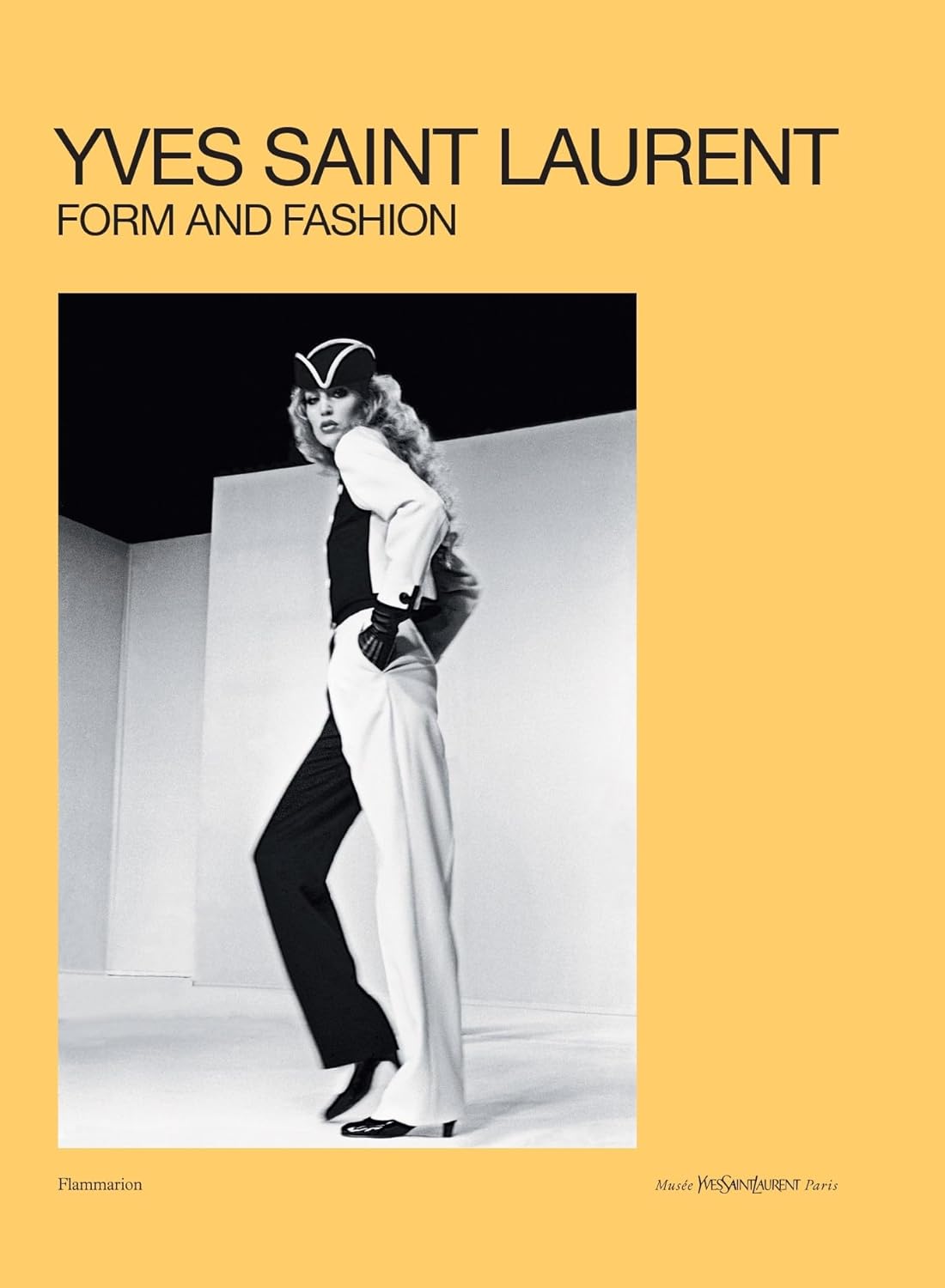 Hình ảnh Yves Saint Laurent: Form and Fashion  