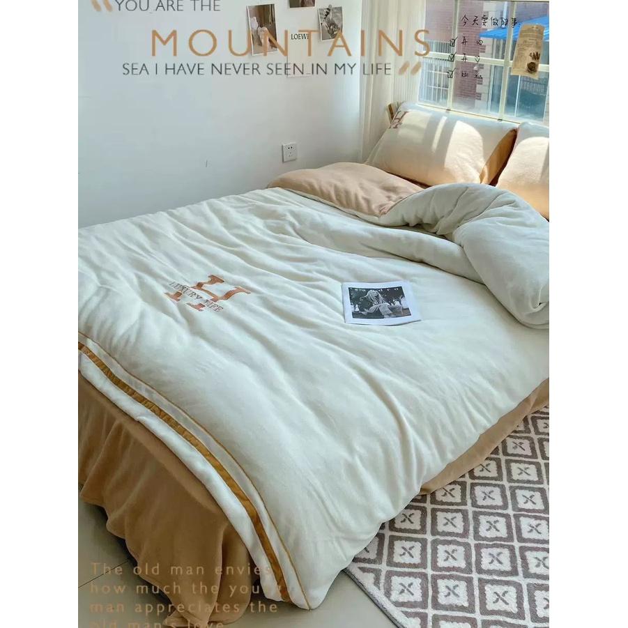 Bộ Chăn Ga Set 4 Món Biểu Tượng