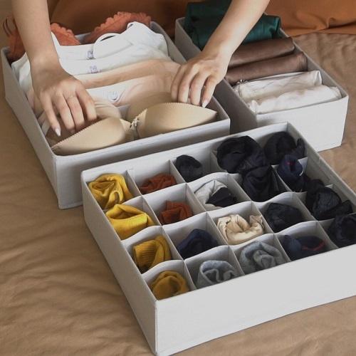Bộ 3 Hộp Đựng Đồ Lót Tất Vớ Chia Ngăn Gấp Gọn Đa Năng Tiện Lợi Bằng Chất Liệu Vải Không Dệt