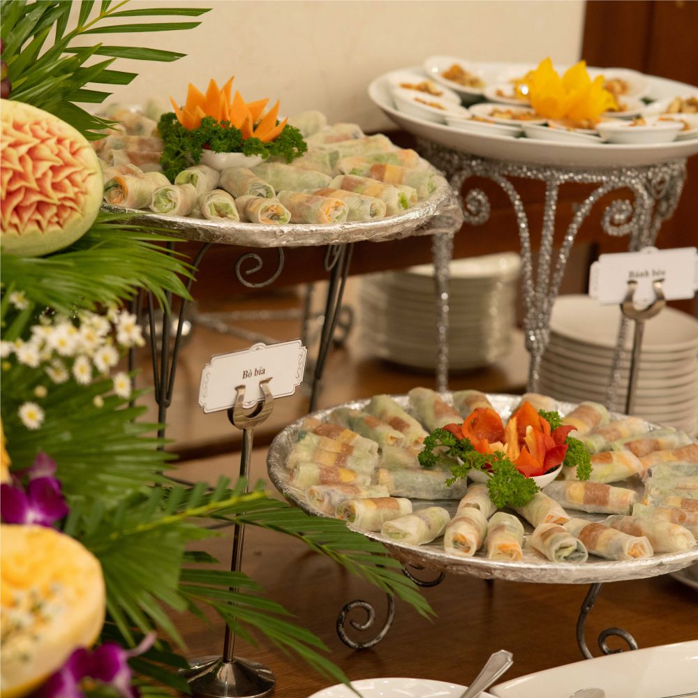 Buffet Chay Trưa/Tối - Lẩu Chay + 50 Món chay đặc sắc -Khách sạn Viễn Đông