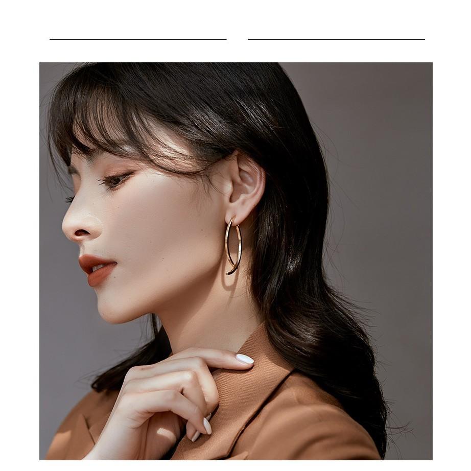 Bông tai thời trang dáng dài khí chất cao cấp theo phong cách hiện đại - E00002