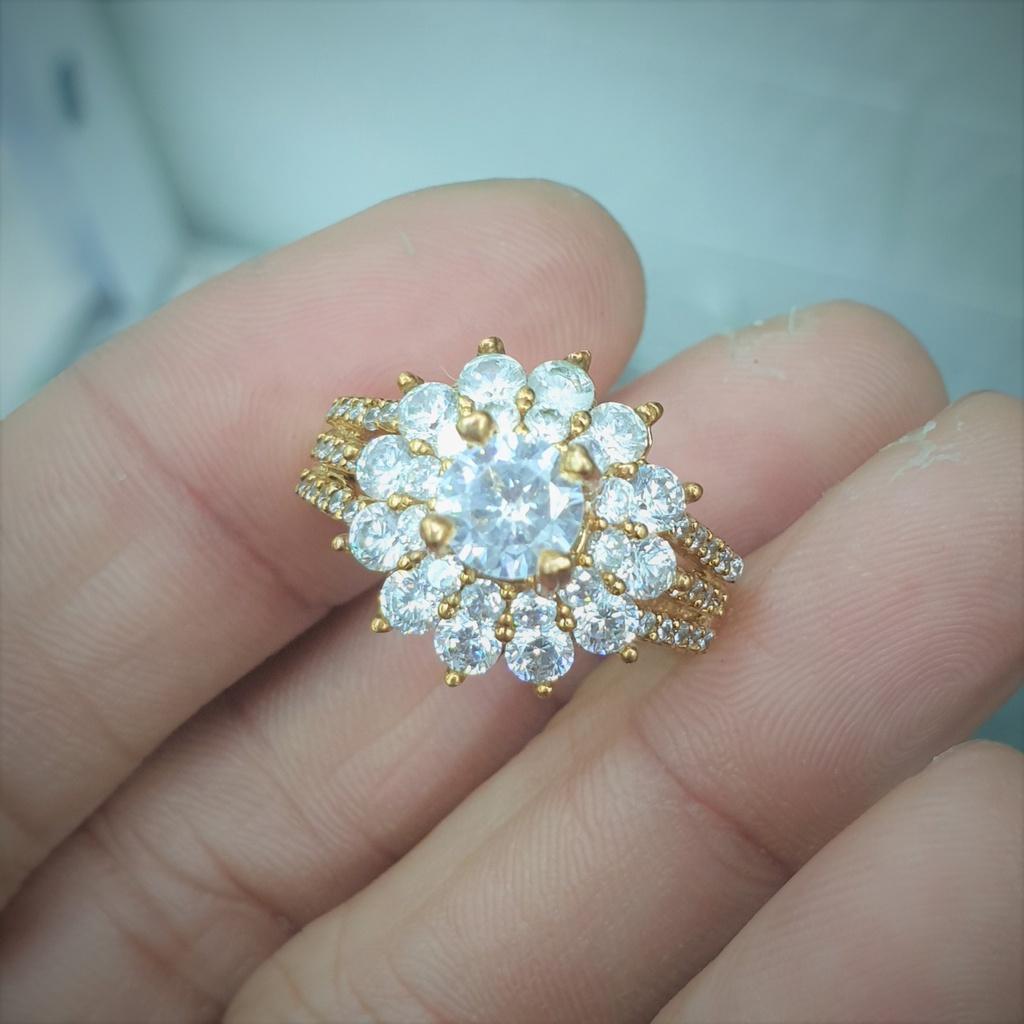 Nhẫn Full Xoàn Kiểu Hoa Tròn Vàng Đá Vonfram Cao Cấp