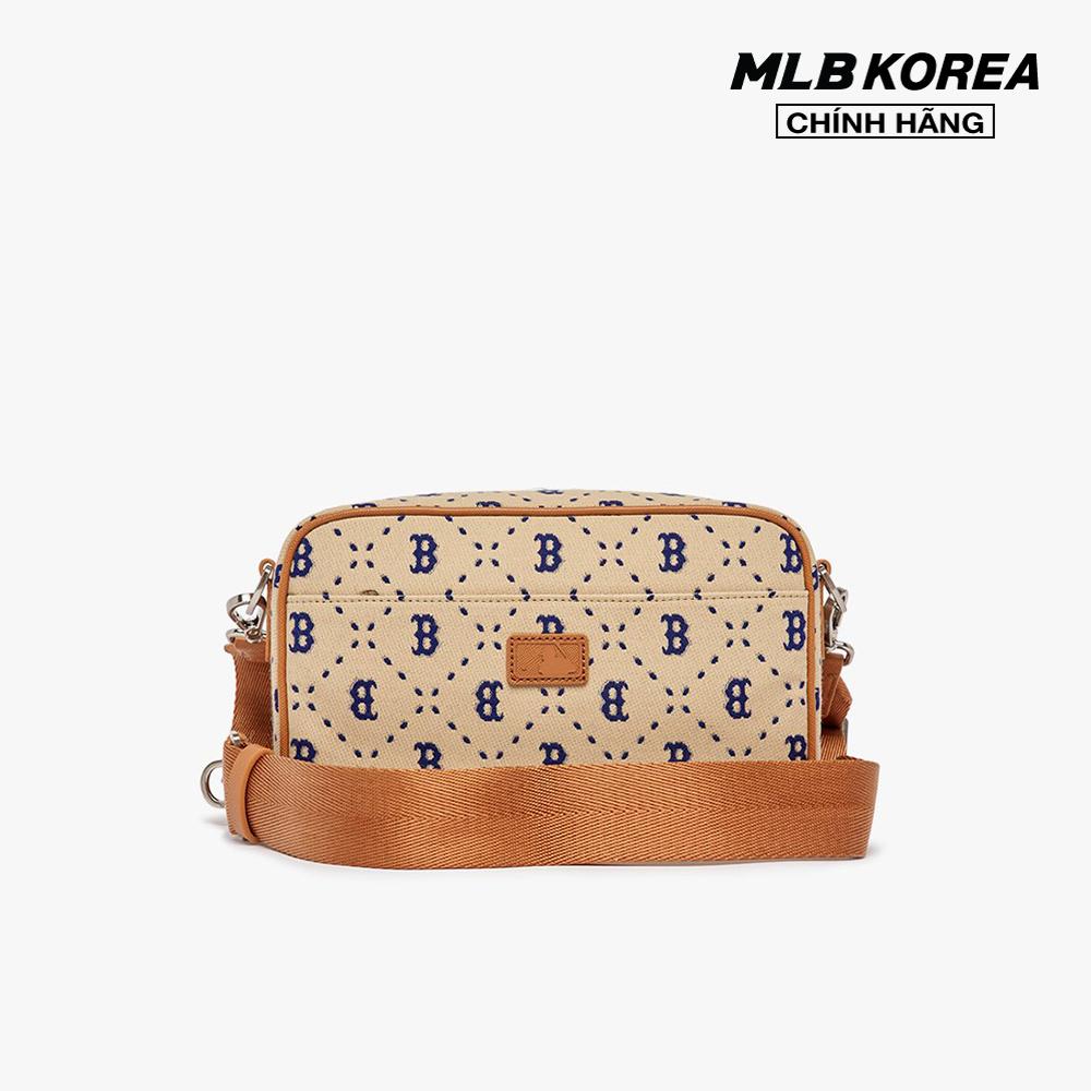 MLB - Túi đeo chéo unisex chữ nhật Diamond Monogram Jacquard 3ACRM013N