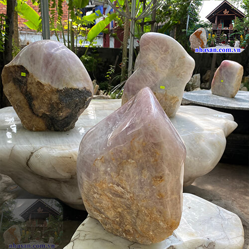 Trụ đá thạch anh hồng thô tự nhiên đánh bóng trấn trạch - Vật phẩm phong thủy trang trí